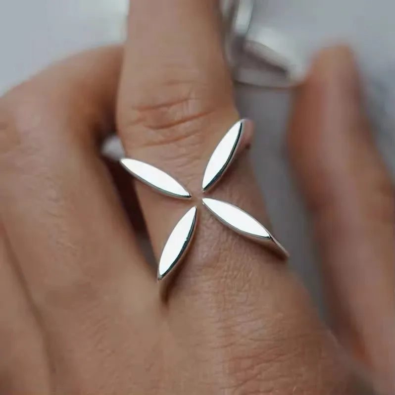 VENTFILLE 925 Sterling Silver Rings INS Fashion Hip Hop Vintage Couples Hollow Lines Punk Thai Silver Party Adjustable Jewelry
